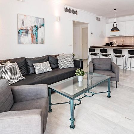 Harbor Getaway In The Heart Of Puerto Banus With Walking Dictance To Everything Marbella Eksteriør billede