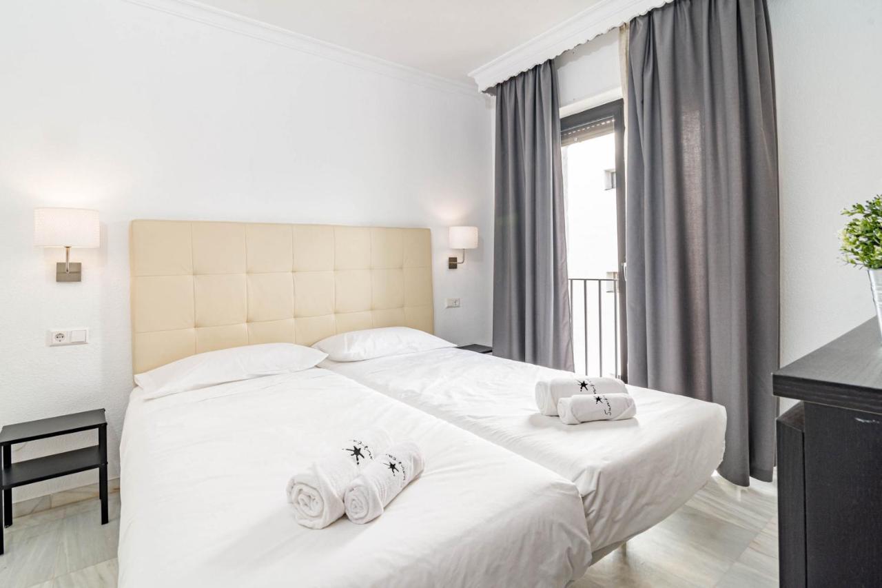 Harbor Getaway In The Heart Of Puerto Banus With Walking Dictance To Everything Marbella Eksteriør billede