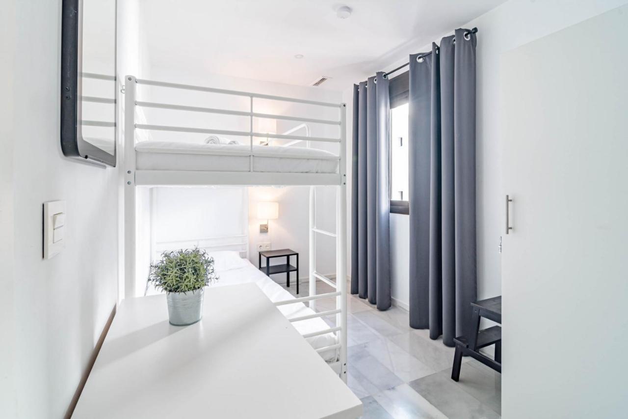 Harbor Getaway In The Heart Of Puerto Banus With Walking Dictance To Everything Marbella Eksteriør billede